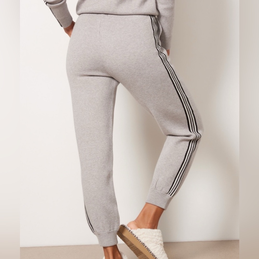 NEW Monrow Set Soft Knit Cozy Gray Luxury Lounge Jogger Sweater Sporty Stripe L - Picture 4 of 16